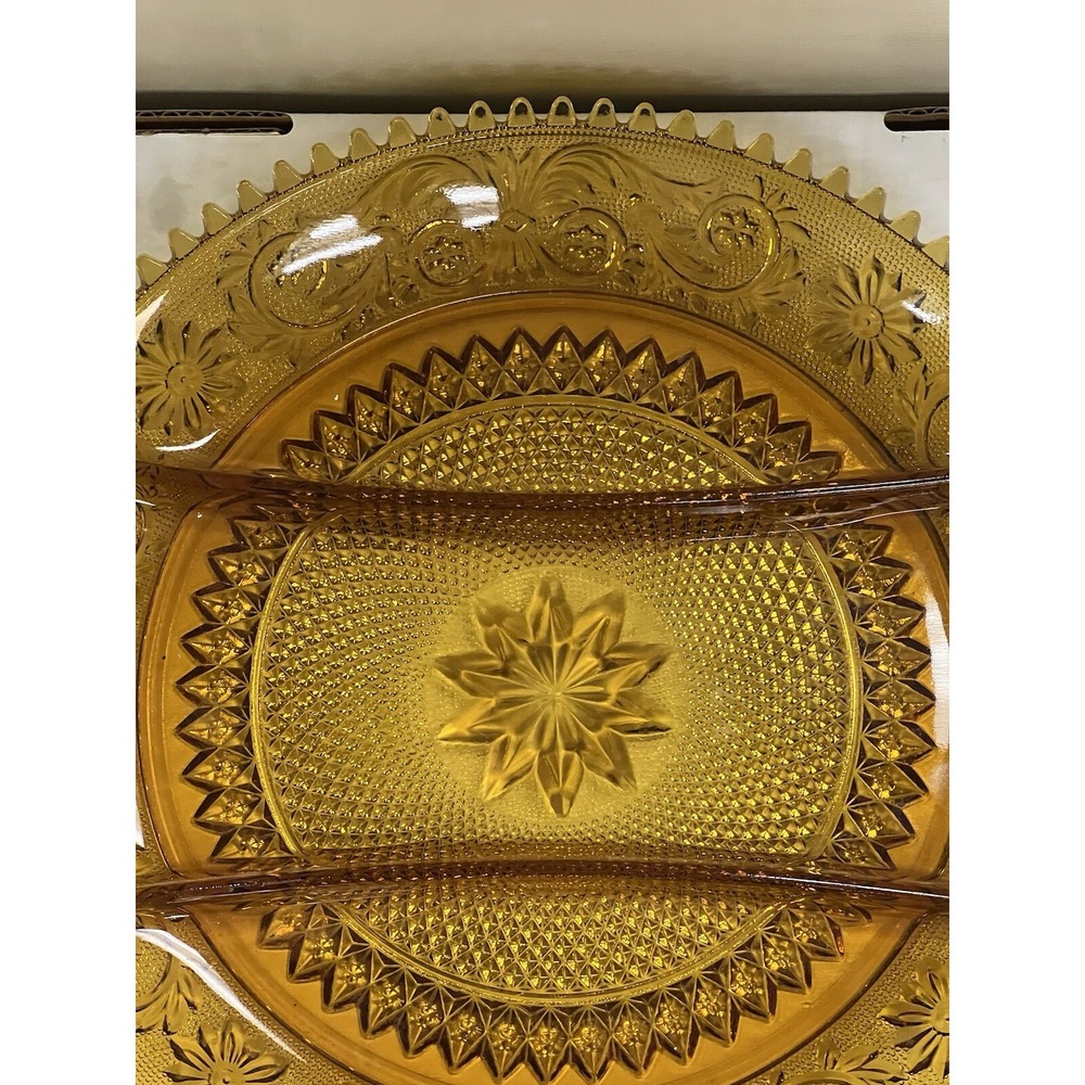 Vtg Tiara Indiana Sandwich Pattern Amber Round Divided Vegetable Platter (897) - Picture 9 of 10